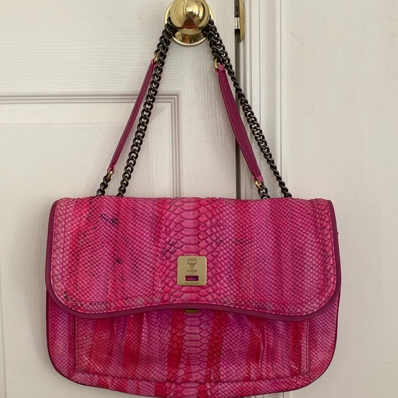 MCM Munchen pink snakeskin shoulder bag - Picture 1 of 9
